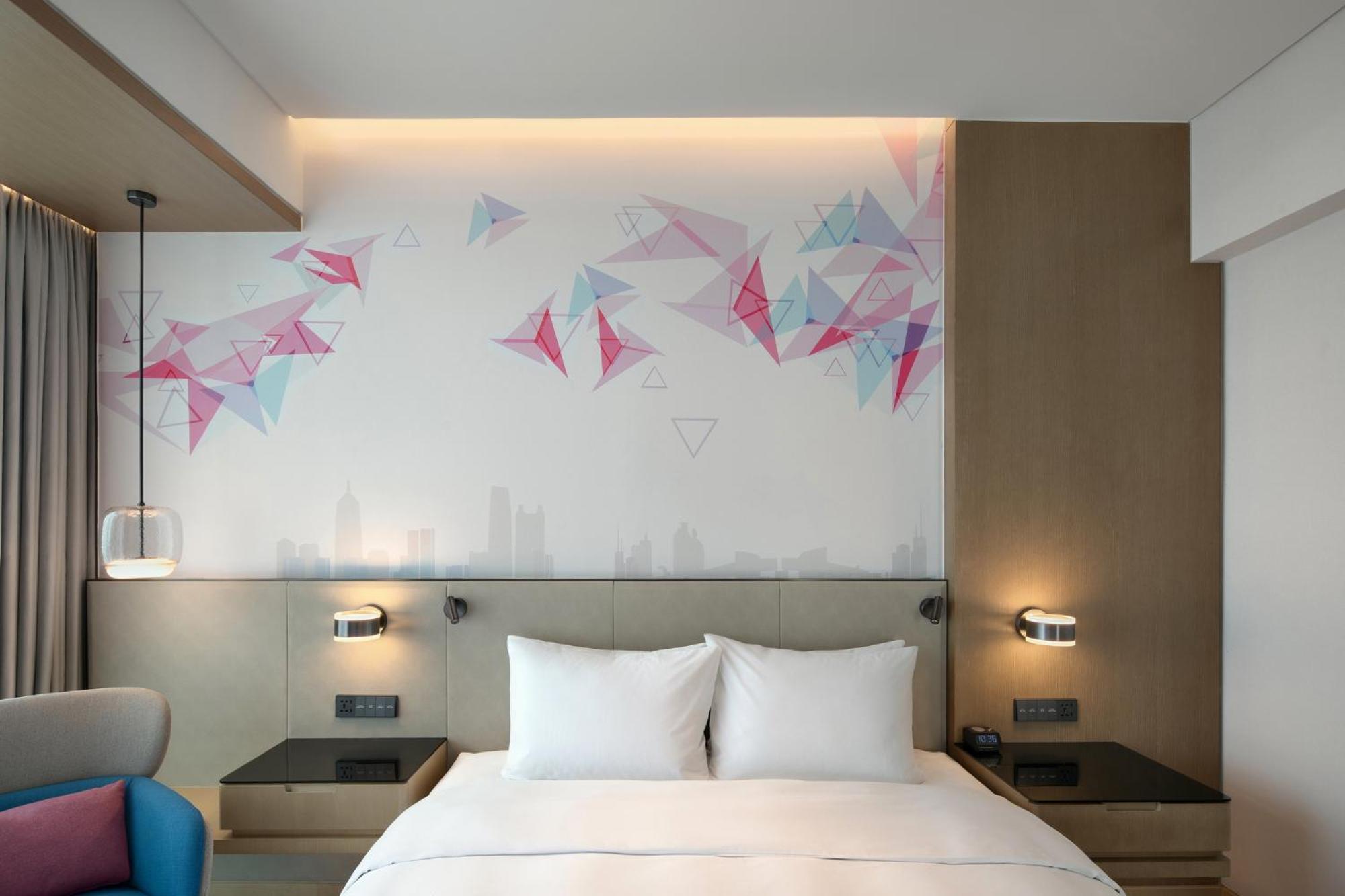 Hilton Garden Inn Shenzhen World Exhibition & Convention Center ภายนอก รูปภาพ