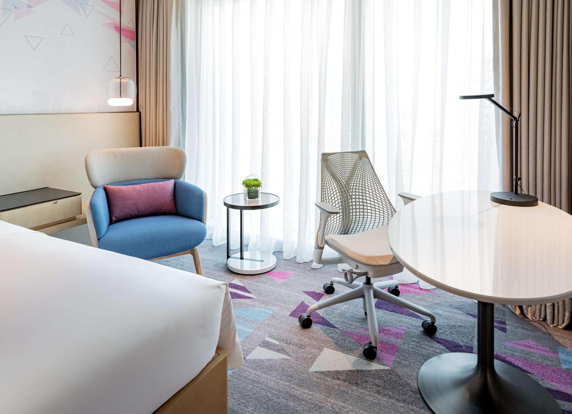 Hilton Garden Inn Shenzhen World Exhibition & Convention Center ภายนอก รูปภาพ