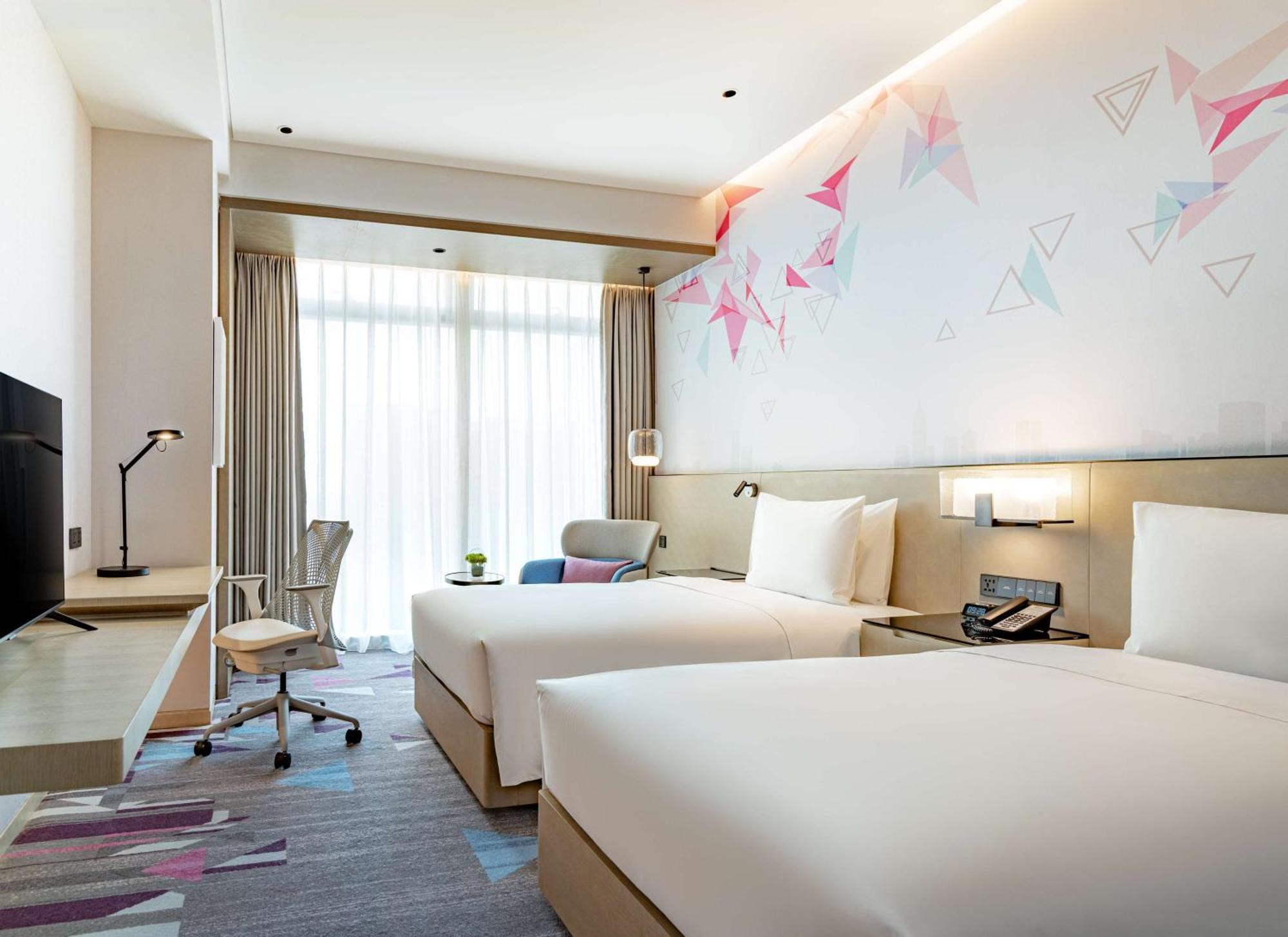 Hilton Garden Inn Shenzhen World Exhibition & Convention Center ภายนอก รูปภาพ