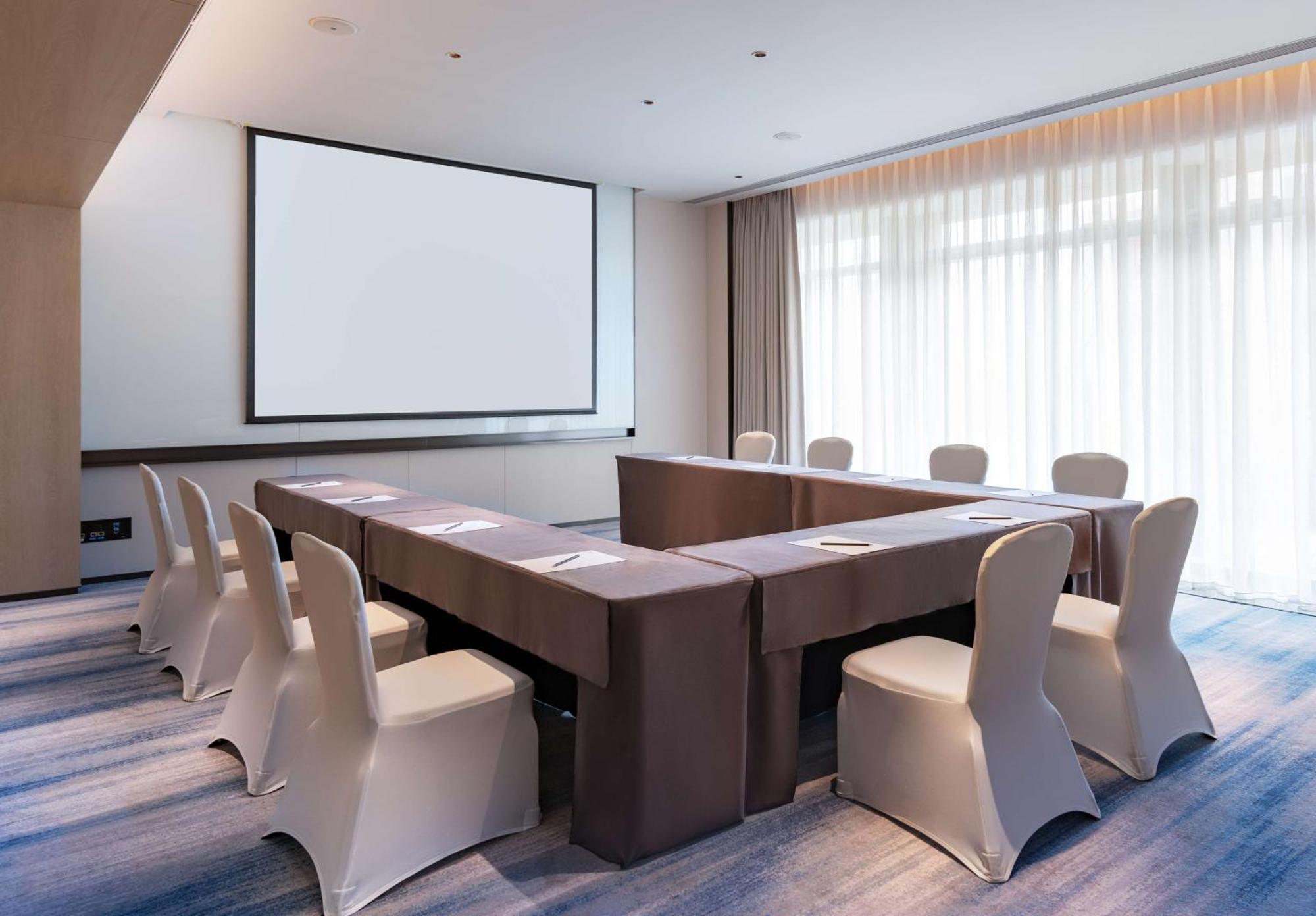 Hilton Garden Inn Shenzhen World Exhibition & Convention Center ภายนอก รูปภาพ