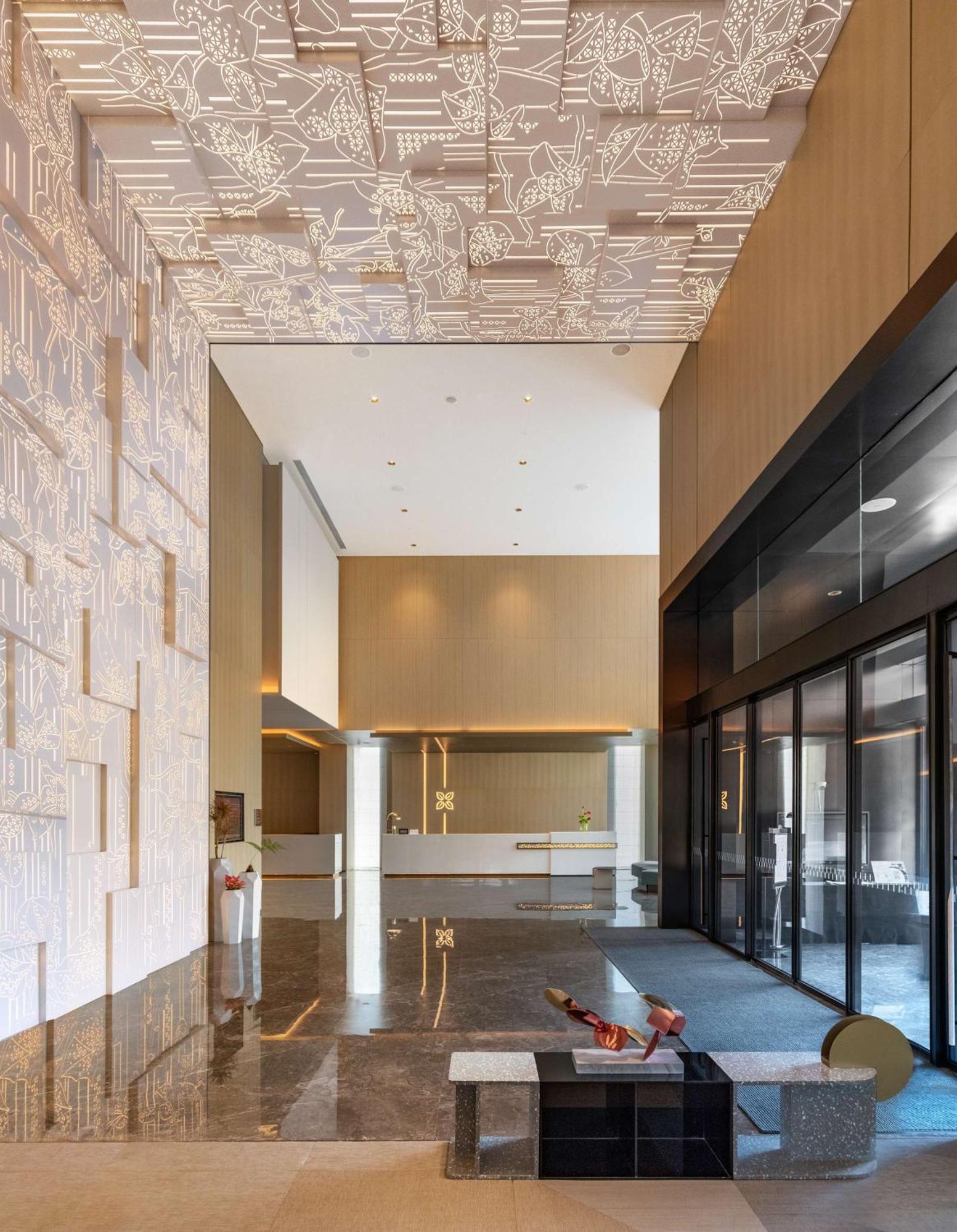 Hilton Garden Inn Shenzhen World Exhibition & Convention Center ภายนอก รูปภาพ